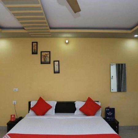 Hotel S K Palace Lucknow , Best Hotel In Lucknow , Hotel In Transport Nagar Lucknow ,Budget Hotels In Lucknow Buitenkant foto